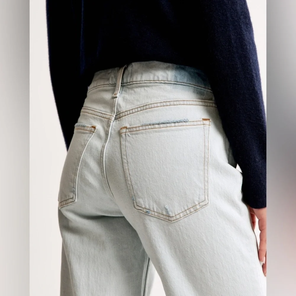 NWT Abercrombie & Fitch Light Blue Flare Jeans - Picture 6 of 15